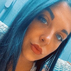 Meet your Posher, Paige